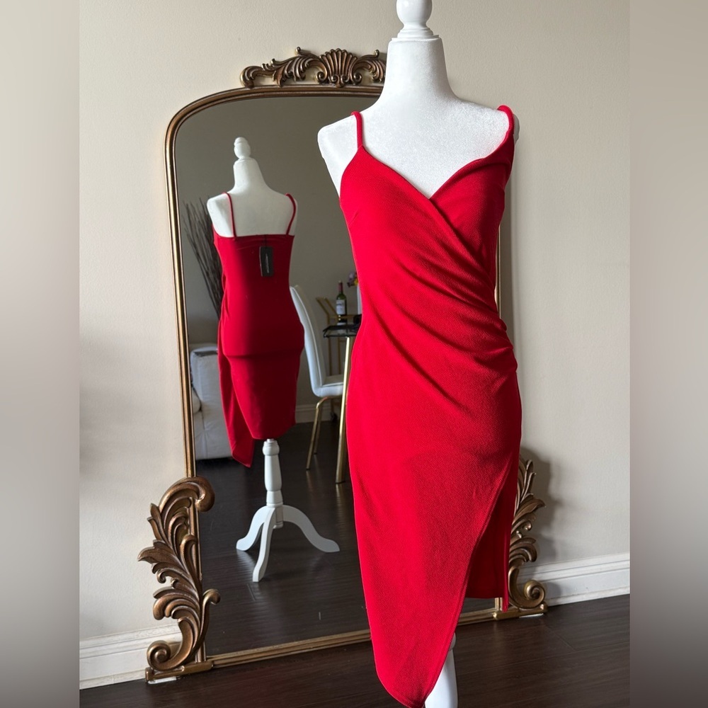 Pretty little thing red midi dress w/ slit